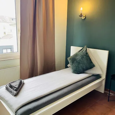 8 20 Km Dus Airport Messe Appartement Krefeld